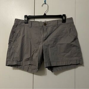 Size 10 Old Navy Gray Shorts – Gently Used